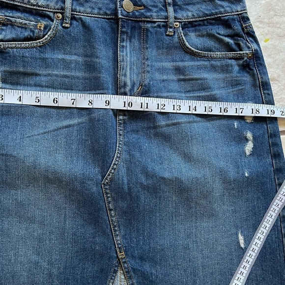 LOFT Denim Cotton Distressed Front Cut Out Skirt Size 6 - Picture 14 of 15